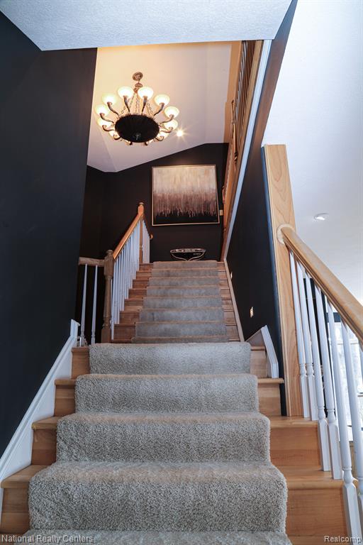 4888 INDIAN CREEK Drive, Jackson, MI 49201 — Photo 11