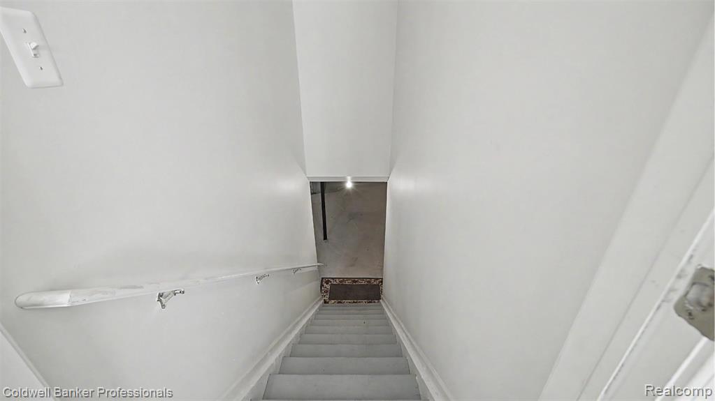 5711 Ortman Drive, Sterling Heights, MI 48314 — Photo 32