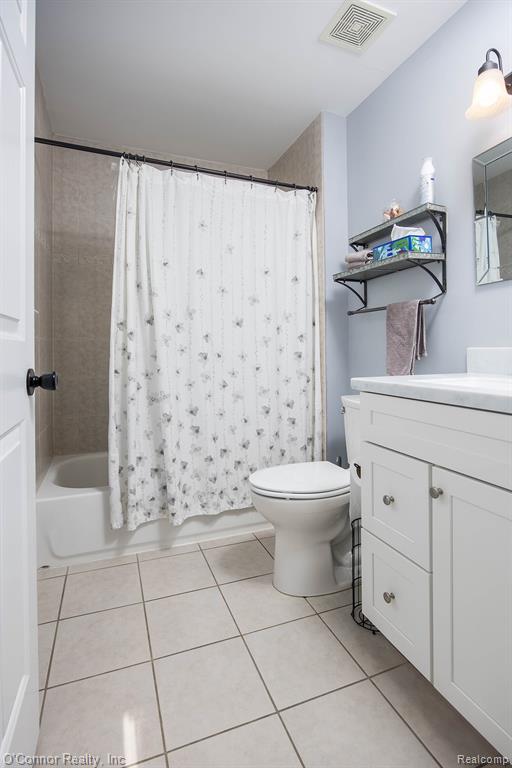 6870 Wildcat Road, MI 48032 — Photo 12