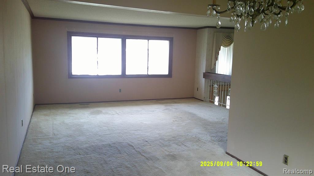 9531 W Outer Drive, Detroit, MI 48223 — Photo 17