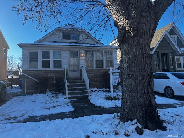 6373 Heyden Street, Dearborn Heights, MI 48127 — front exterior