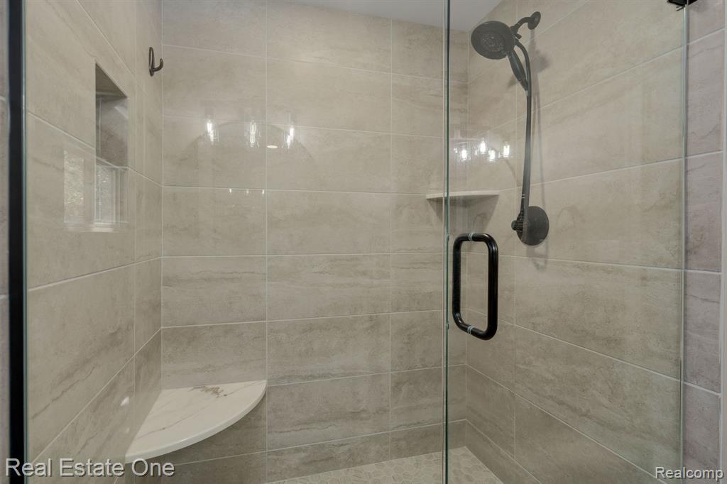 9545 Crown Ridge Drive, White Lake, MI — Photo 29