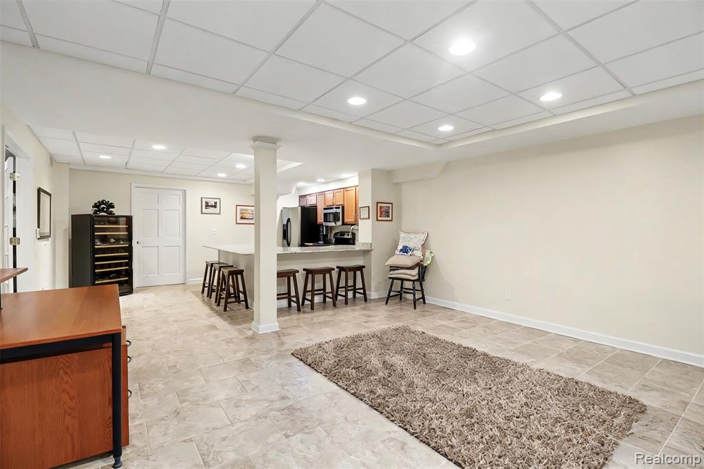 4 Riverbank Drive, Beverly Hills, MI 48025 — Photo 25