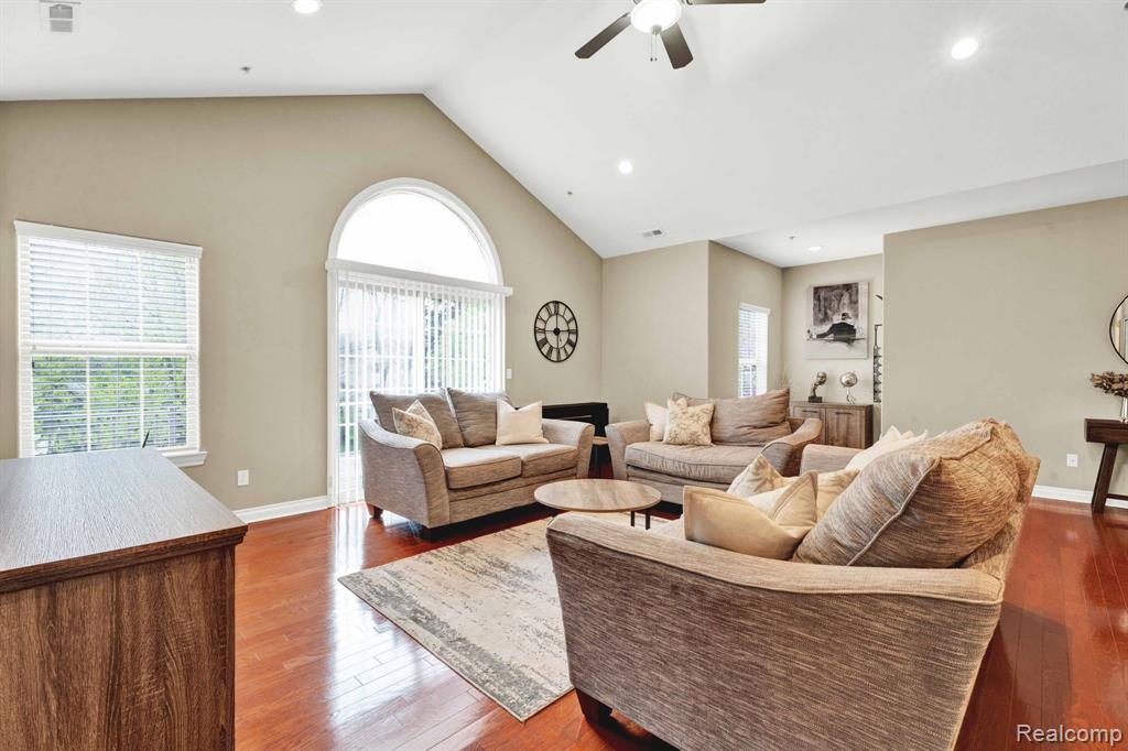 48888 Amanda Lane, Shelby Twp, MI 48317 — Photo 19