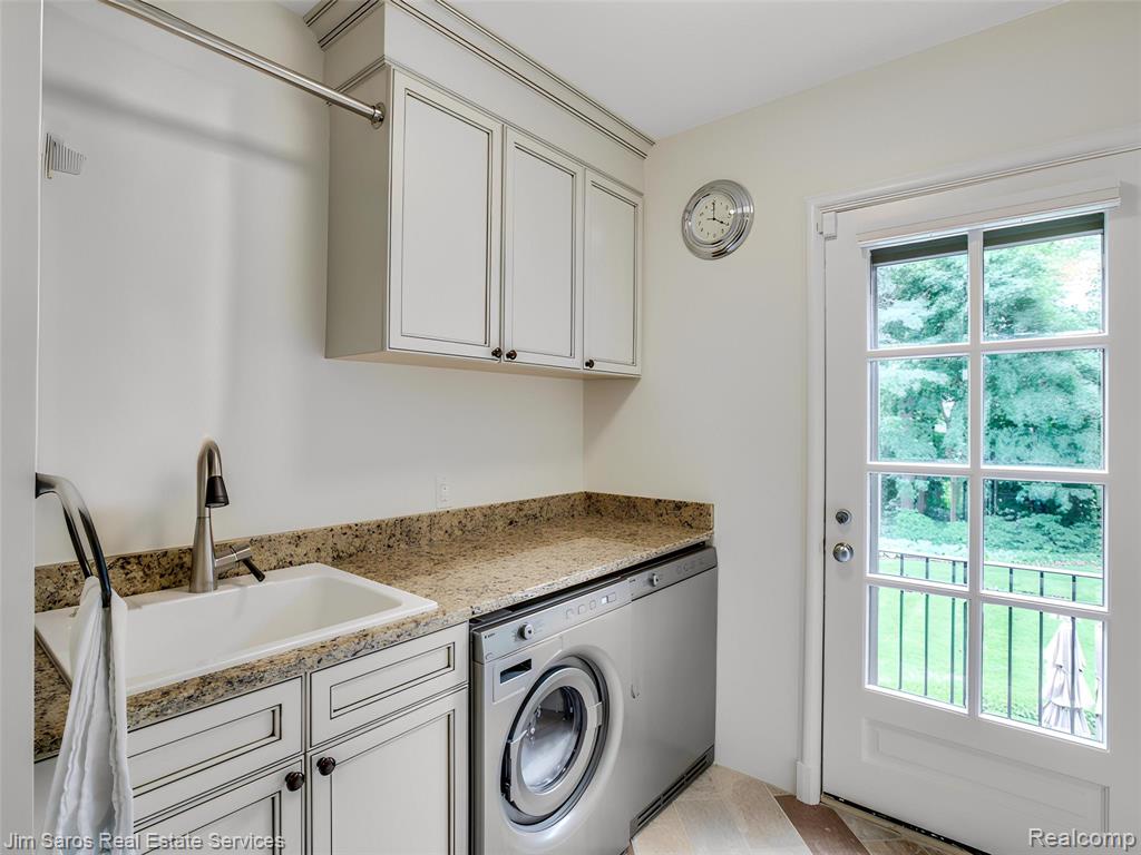 688 Balfour Street, Grosse Pointe Park, MI 48230 — Photo 26