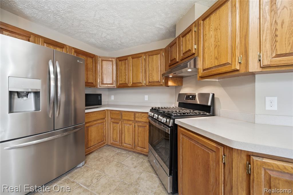 3351 N M 52, Stockbridge, MI 49285 — Photo 5