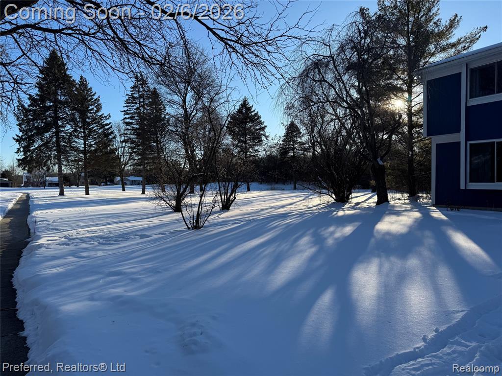 5736 Rothbury Court, Ypsilanti, MI 48197 — Photo 2