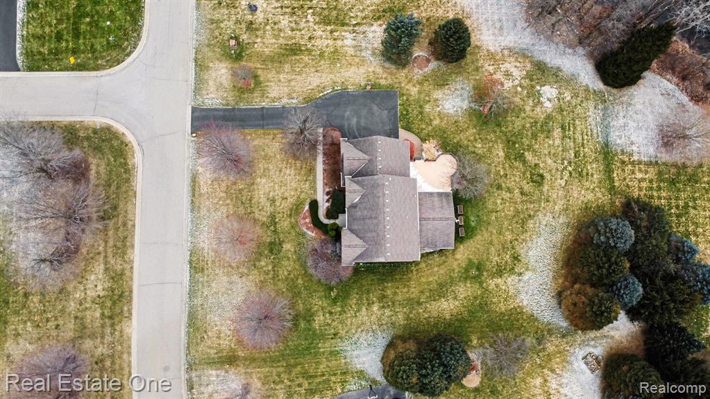 5045 Ashford Road, Clarkston, MI 48348 — Photo 41