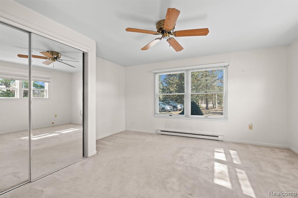 5269 LAKESHORE Road, Fort Gratiot, MI 48059 — Photo 13