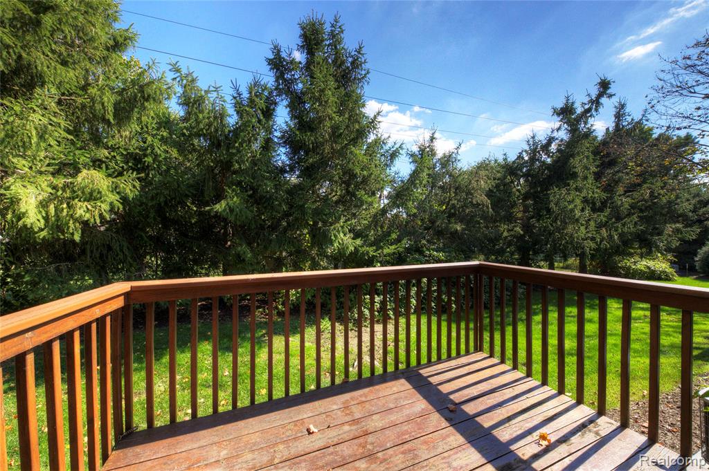 326 Redmaple Lane, 365, Brighton, MI 48116 — Photo 19