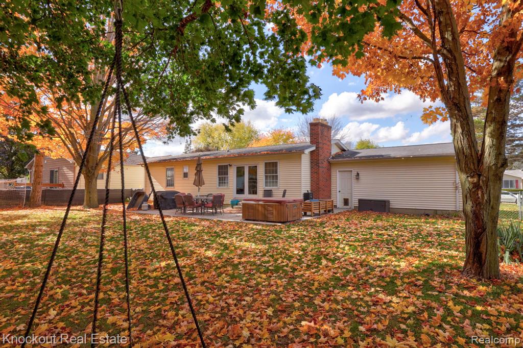 6123 King Arthur Drive, Swartz Creek, MI 48473 — Photo 34