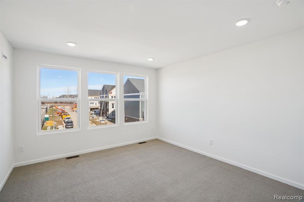 42806 Atwood Avenue, Novi, MI — Photo 18