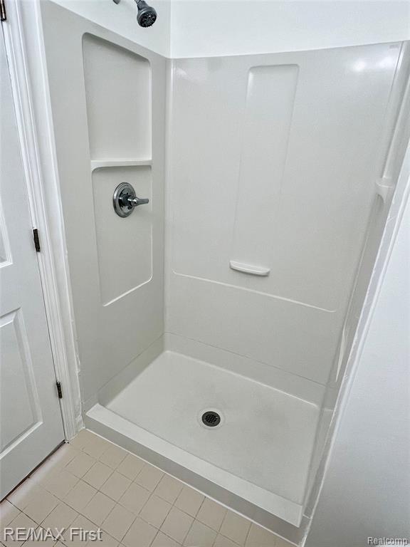 43203 Strand, Sterling Heights, MI 48313 — Photo 11