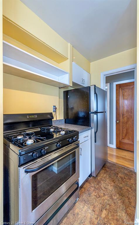 609 N BLAIR Avenue, Royal Oak, MI 48067 — Photo 4