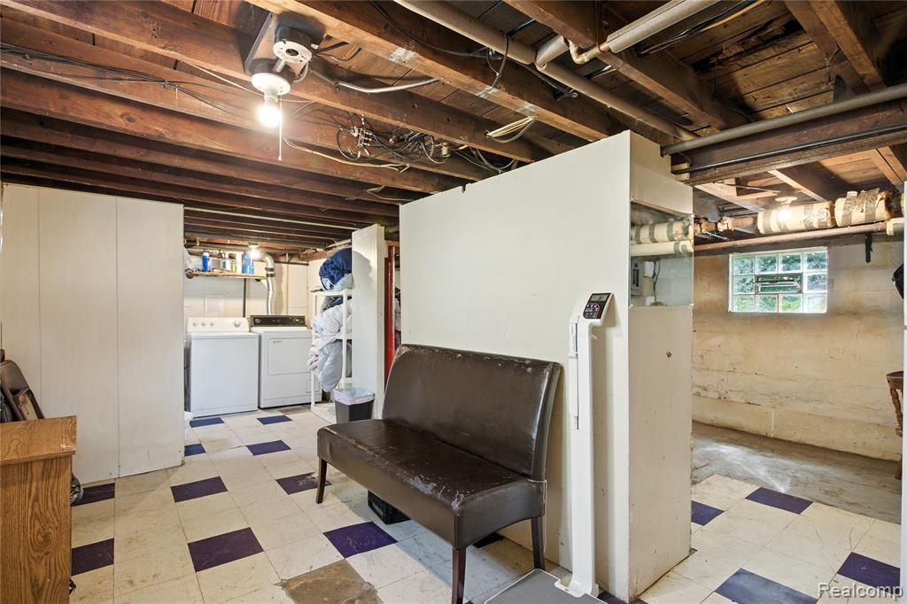 5452 Monroe Street, Dearborn Heights, MI 48125 — Photo 18