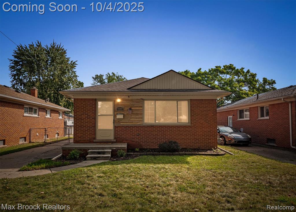 8282 Nightingale Street, Dearborn Heights, MI 48127 — Photo 3