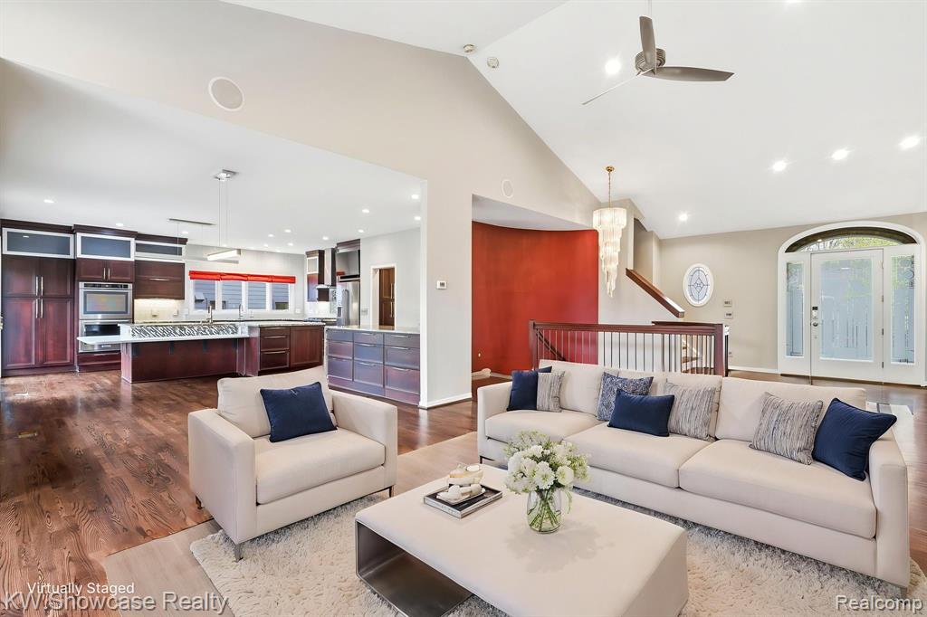 1539 Wandrei Court, Commerce Twp, MI 48382 — Photo 14