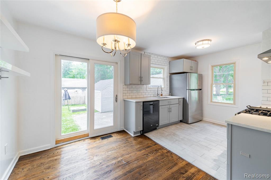 8729 Bellevue Road, Grosse Ile, MI 48138 — Photo 8