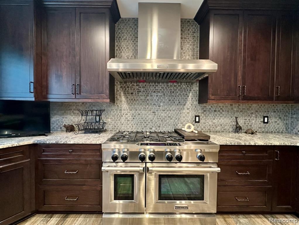 52006 Finch Court, Shelby Twp, MI 48315 — Photo 26