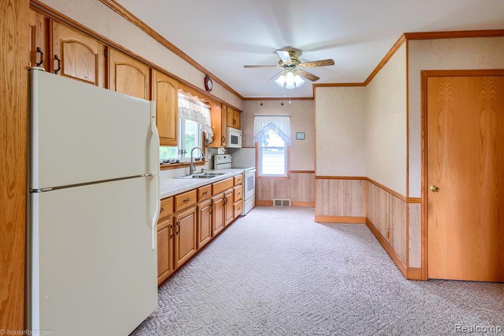 213 Morrell Street, Yale, MI 48097 — Photo 11