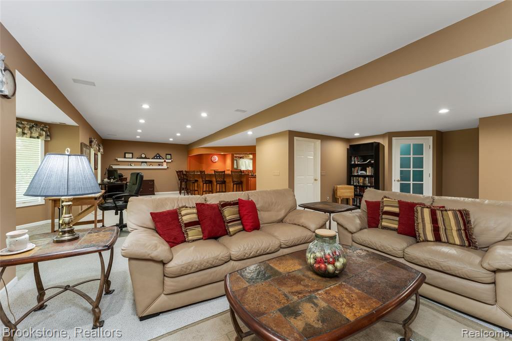 970 Moldovia Drive, White Lake, MI — Photo 37