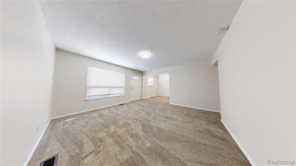 733 Livingston Avenue, Pontiac, MI 48340 — Photo 7