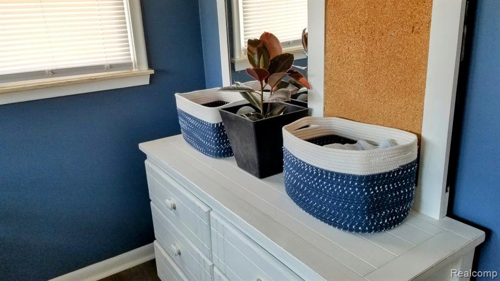 6456 BURNLY Street, Garden City, MI — Photo 14