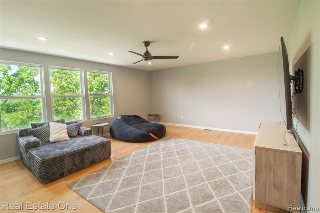 45204 Preserve Court, Novi, MI — Photo 33
