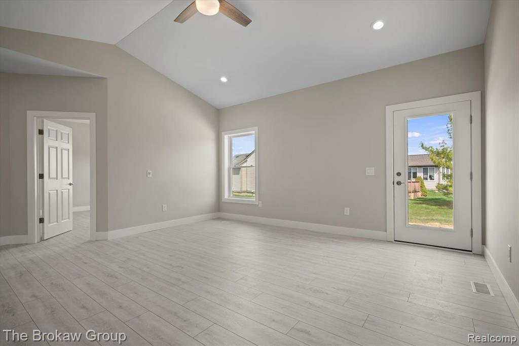 3369 Meadowridge Court, Davison, MI 48423 — Photo 22