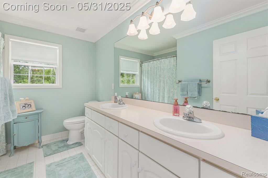 7271 N Village Drive, Clarkston, MI — Photo 24
