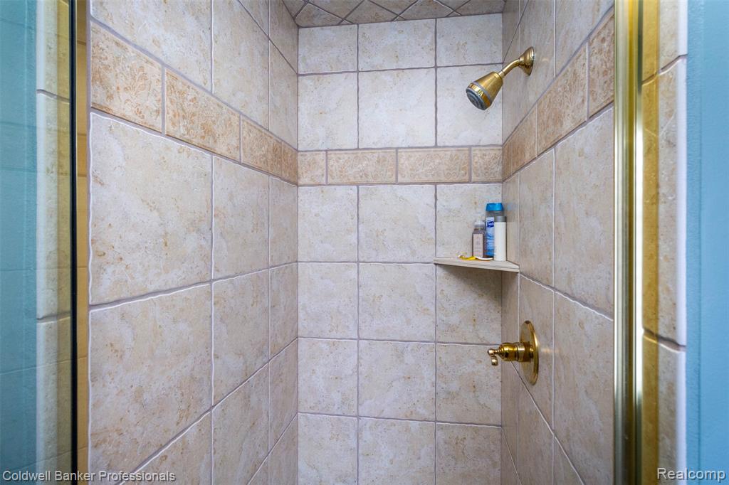 57177 Covington Drive, Washington, MI — Photo 51
