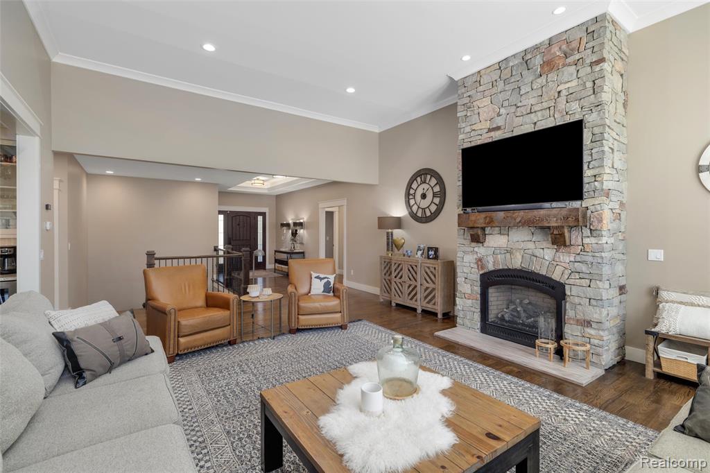 7252 Ardsley Lane, Clarkston, MI 48348 — Photo 18