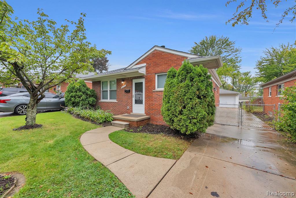 6159 N Highland Street, Dearborn Heights, MI 48127 — Photo 2