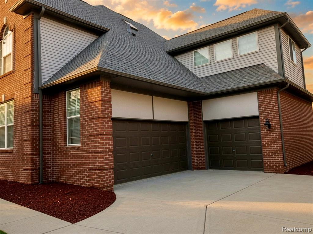 4493 Saint Albans Drive, Sterling Heights, MI 48314 — Photo 2