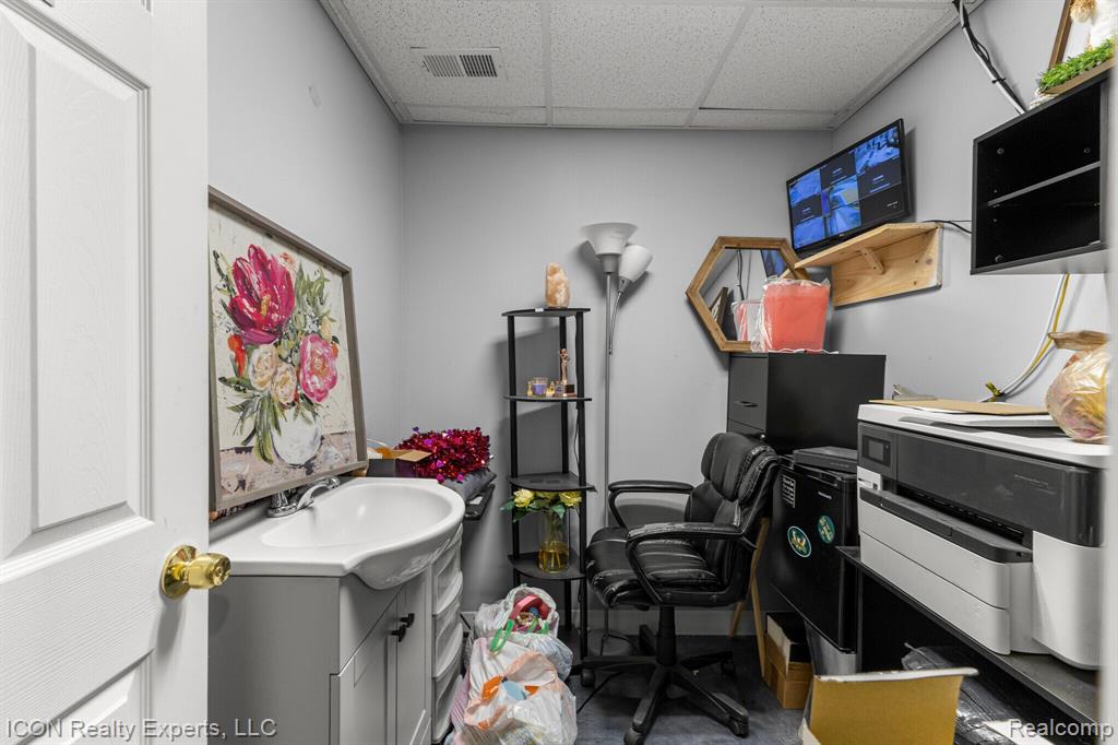 13000 Hayes St, Detroit, MI 48205 — Photo 47