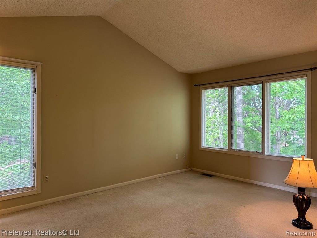 41946 SARATOGA Circle, Canton, MI 48187 — Photo 15