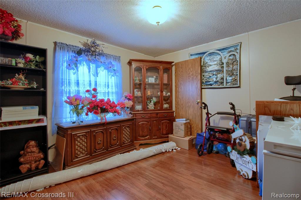 48620 Wear Road Road, Belleville, MI 48111 — Photo 20
