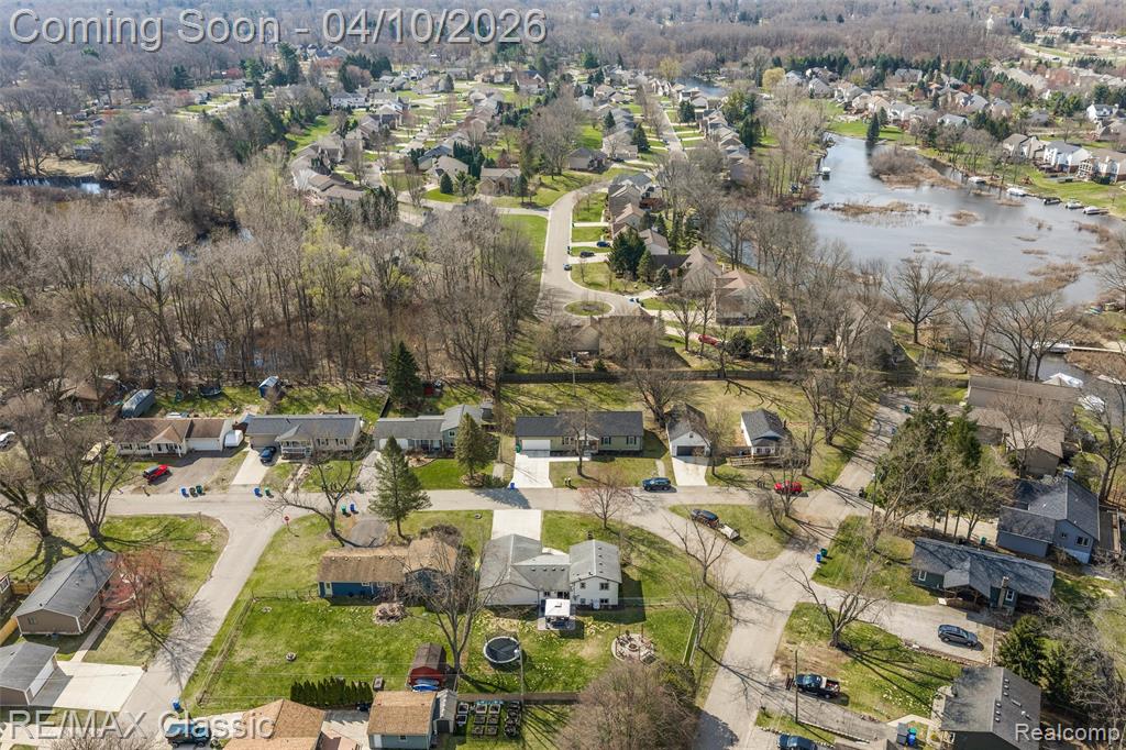 484 W Beechdale Street, Commerce Twp, MI 48382 — Photo 36