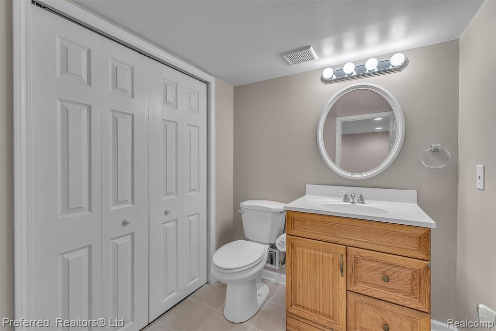 635 Constitution Street, Canton, MI 48188 — Photo 30