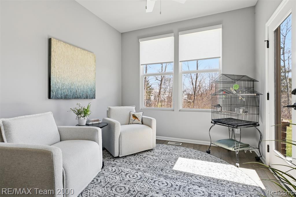 838 Addison Circle, Walled Lake, MI 48390 — Photo 14
