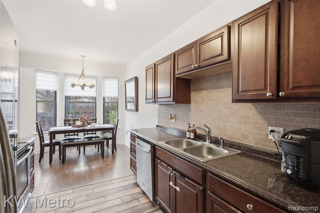 7072 Green Farm Road, West Bloomfield, MI — Photo 15