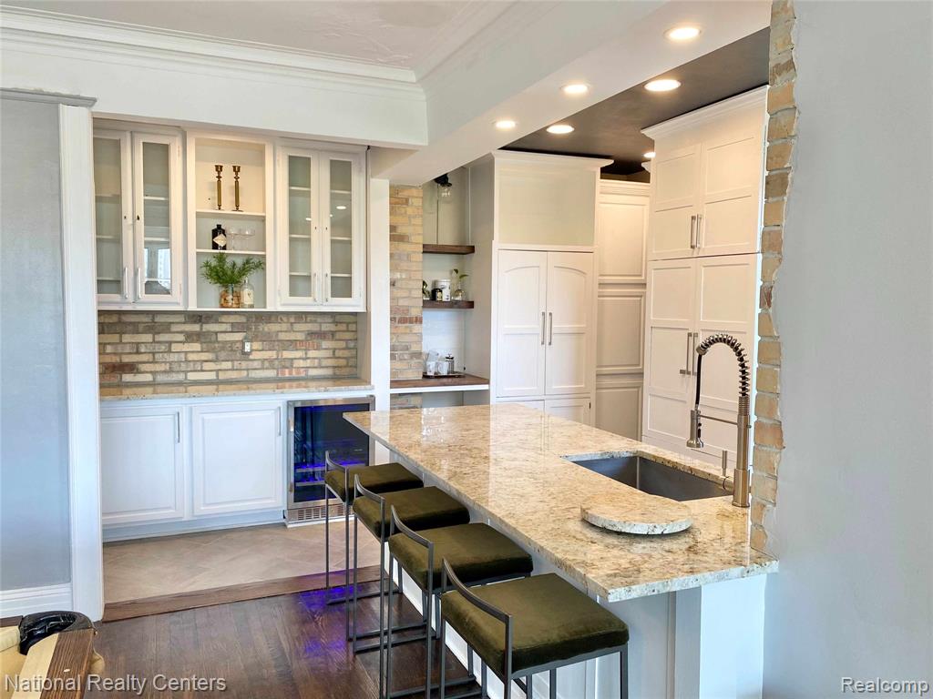 8120 #3G E Jefferson Avenue, Detroit, MI 48214 — Photo 12