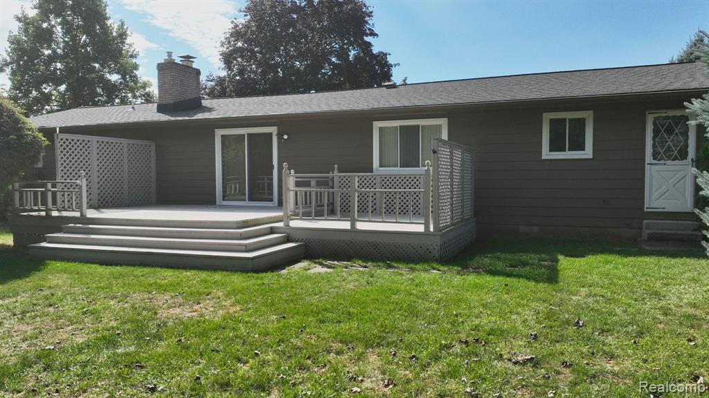 5204 Applewood Drive, Flushing, MI 48433 — Photo 15