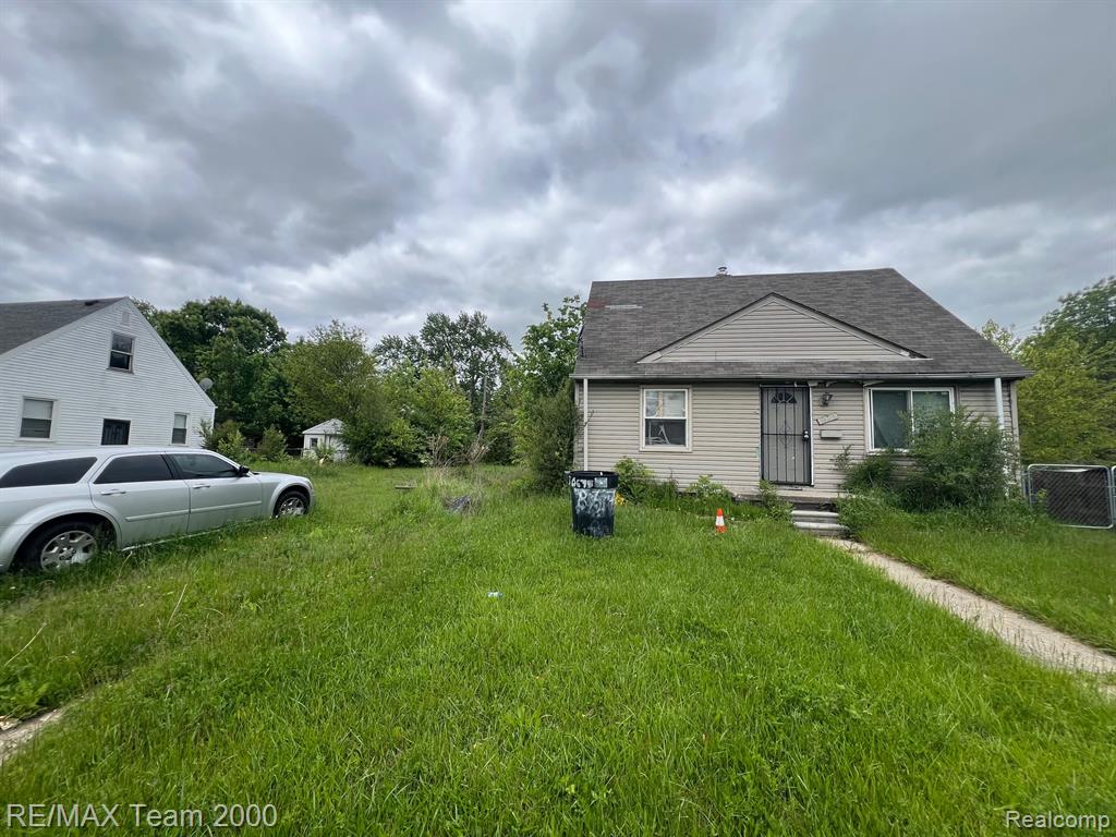 8505 Heyden Street, Detroit, MI 48228 — front exterior