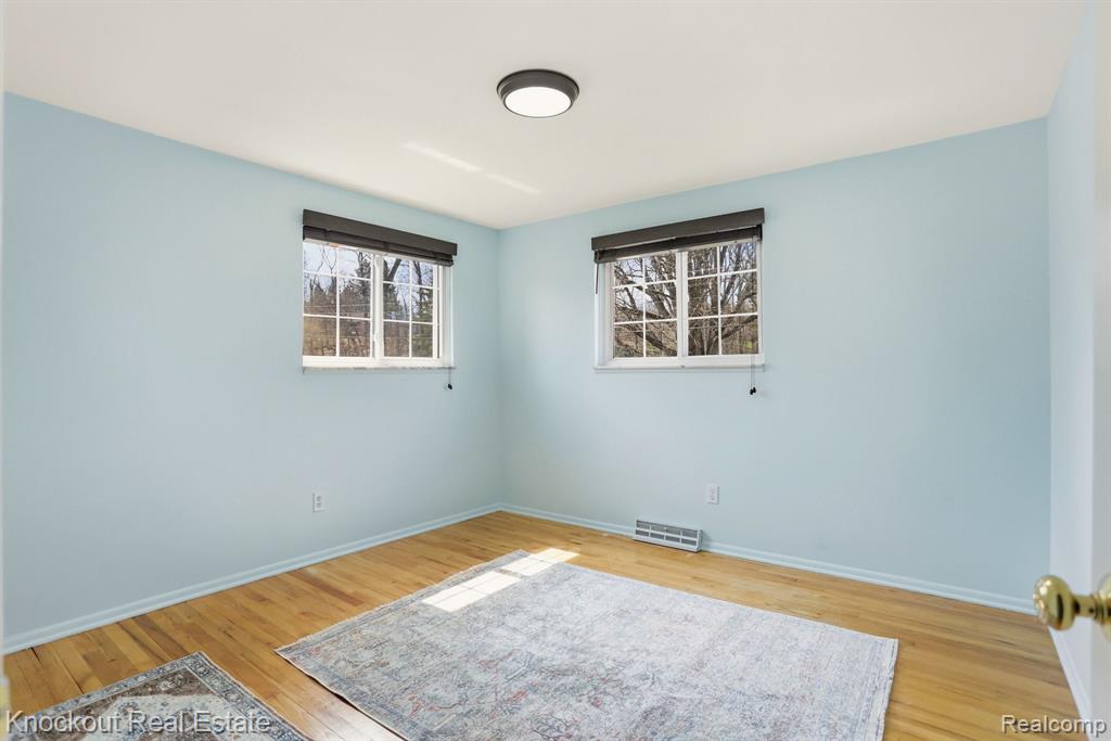 5936 Wellington Drive, Clarkston, MI — Photo 25