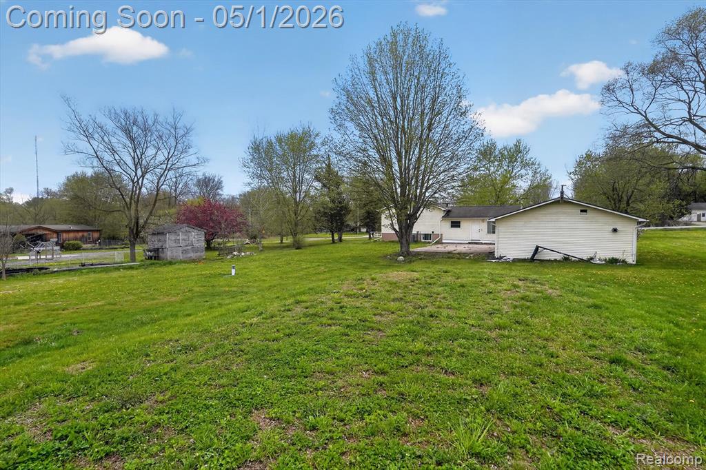 5457 E Frances Road, Mount Morris, MI 48458 — Photo 40