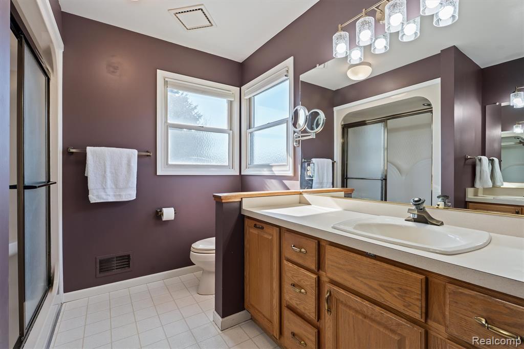 1453 Maplewood Drive, Saline, MI 48176 — Photo 22