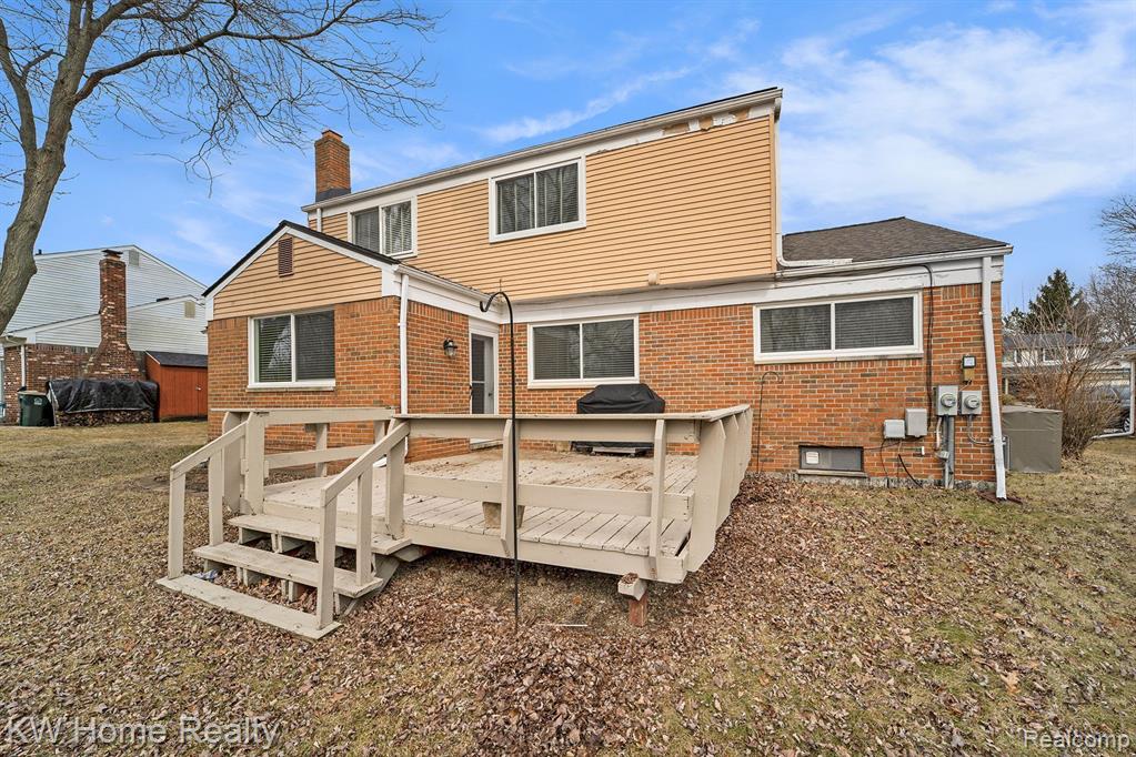 47247 BARTLETT Drive, Canton, MI 48187 — Photo 32