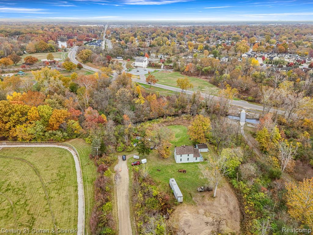 8004 N Farmington Road, Westland, MI — Photo 47