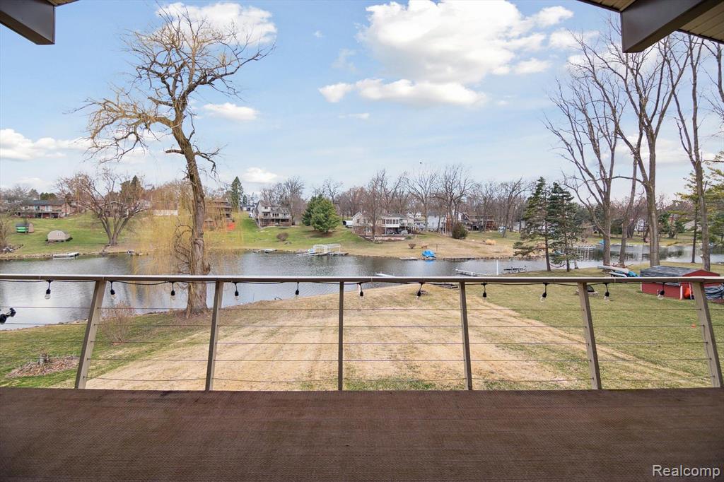 231 PINE HILL LAKE Drive, Horton, MI 49246 — Photo 39